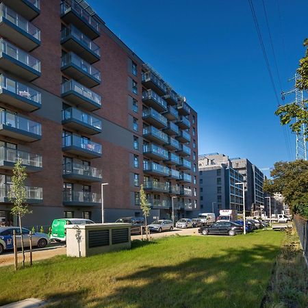 Wroclaw 1-Bedroom Apartment With Parking & Balcony By Noclegi Renters Exterior photo