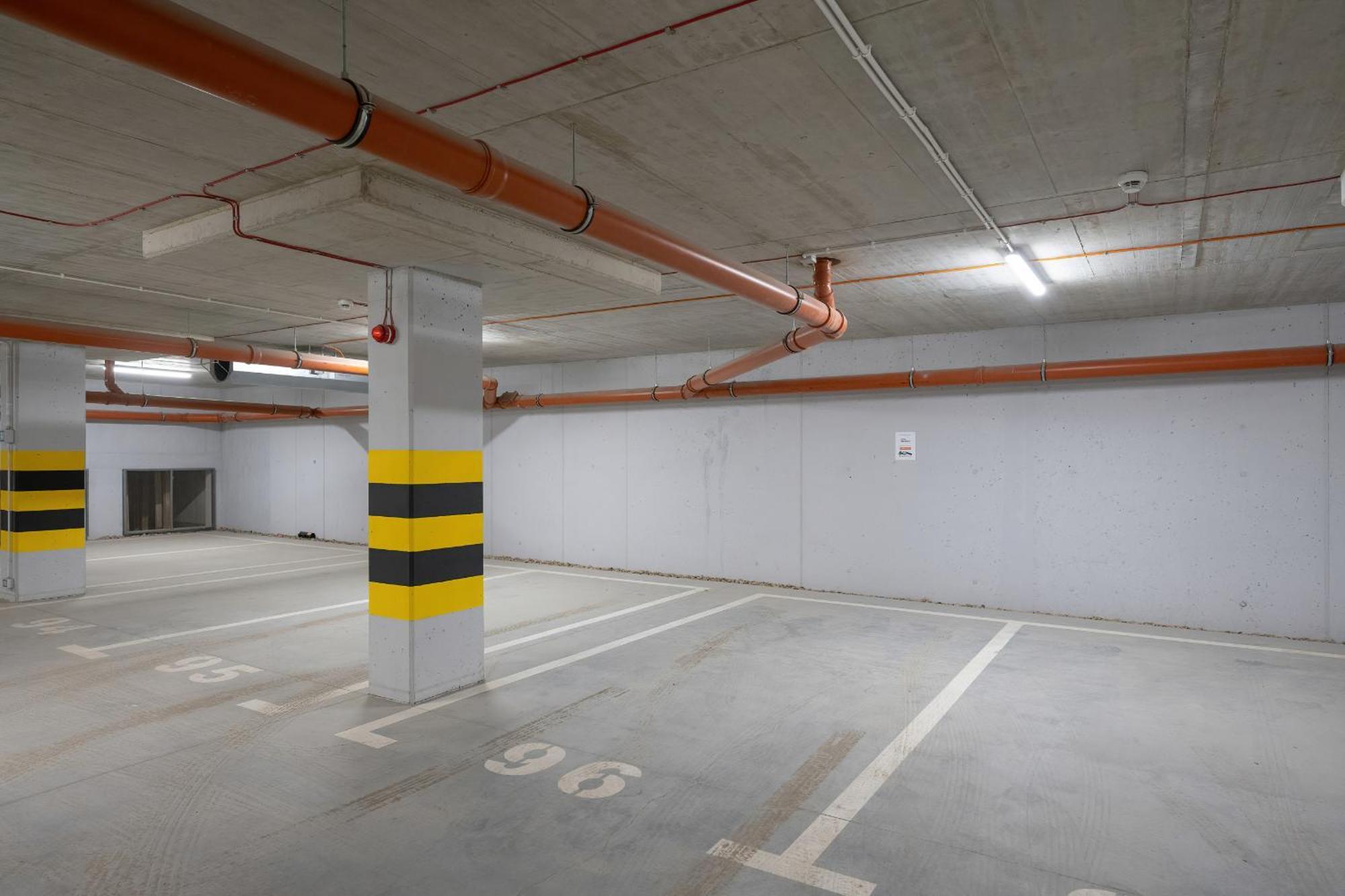 Wroclaw 1-Bedroom Apartment With Parking & Balcony By Noclegi Renters Exterior photo