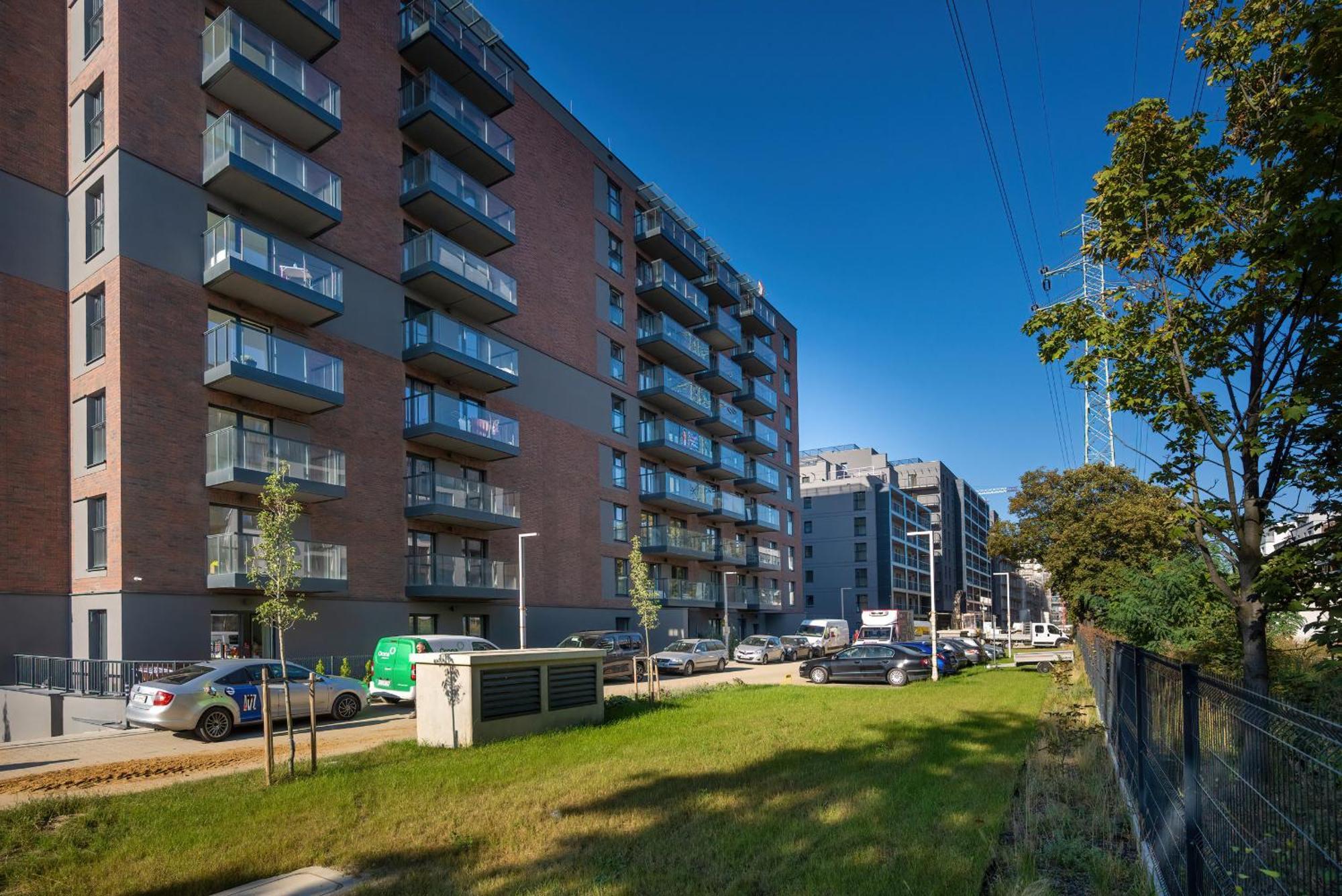 Wroclaw 1-Bedroom Apartment With Parking & Balcony By Noclegi Renters Exterior photo
